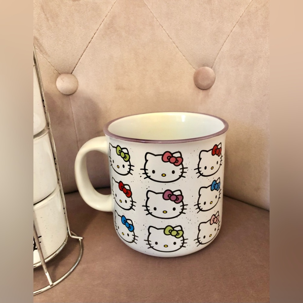 🩷🎀Hello Kitty🌸💕 - Picture 3 of 6